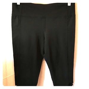 Calvin Klein black Capri leggings